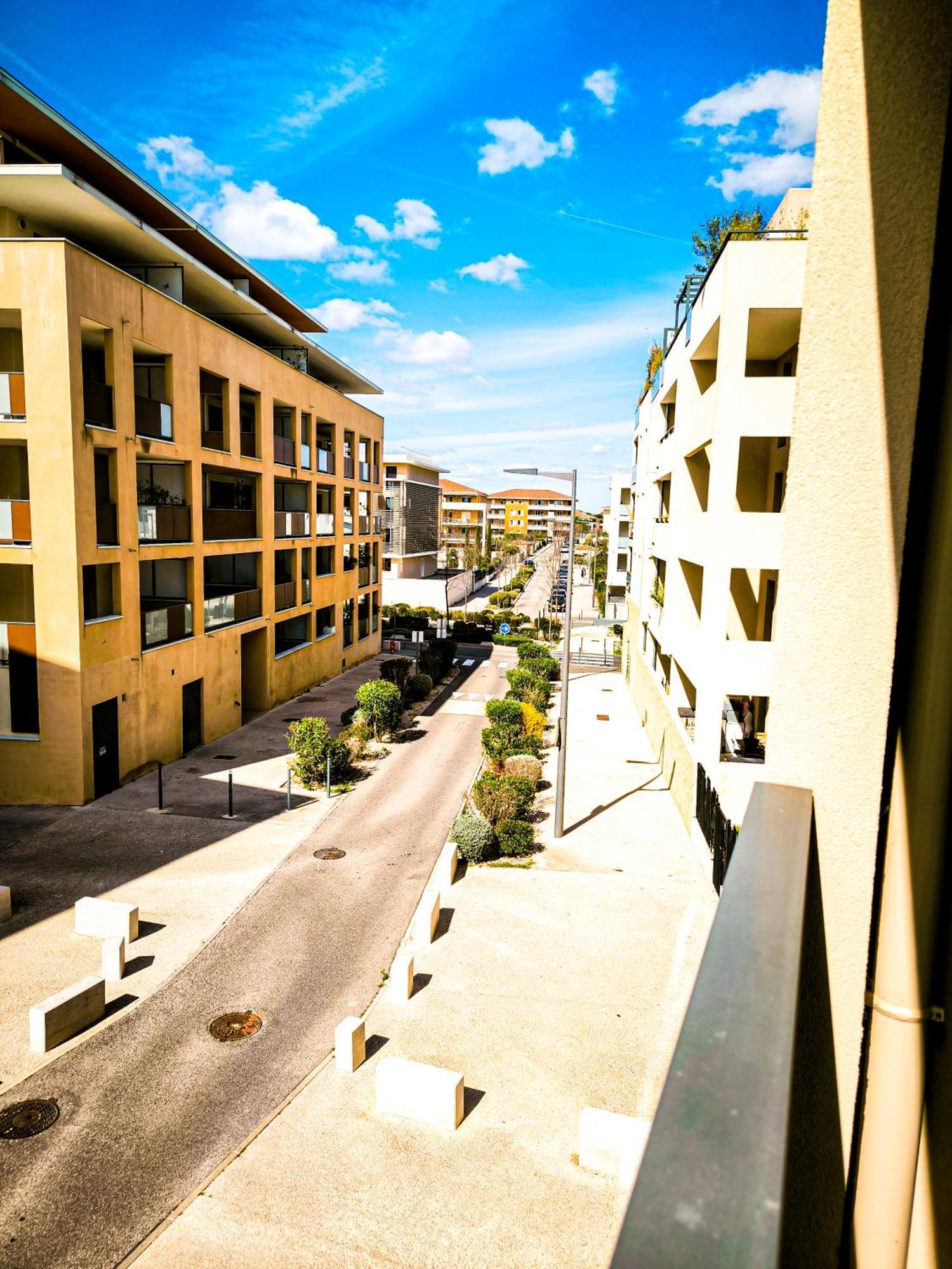 L'instant Aixois T3 Situe A Aix La Duranne Apartment *